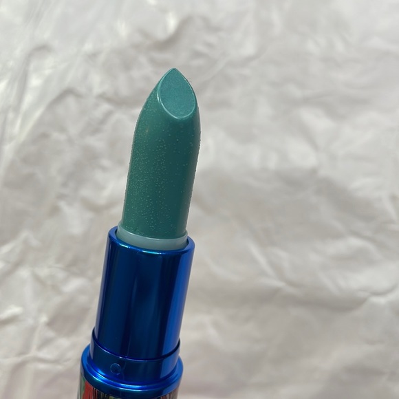 MAC Cloud Gait Lustre Lipstick Chris Chang Poesia NEW - Picture 3 of 3